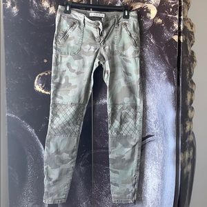 Abercrombie & Fitch Camo Pants